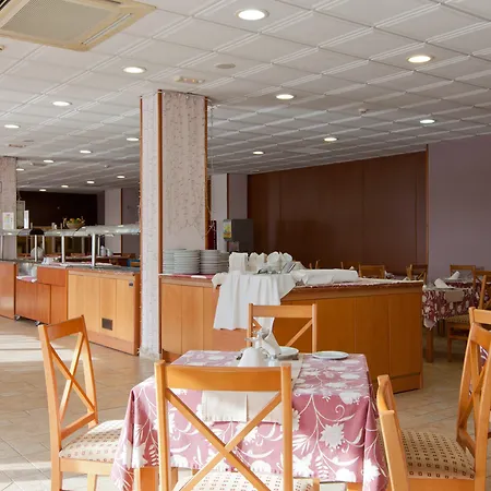 Hotel-apartamentos Andorra Lägenhetshotell 3*