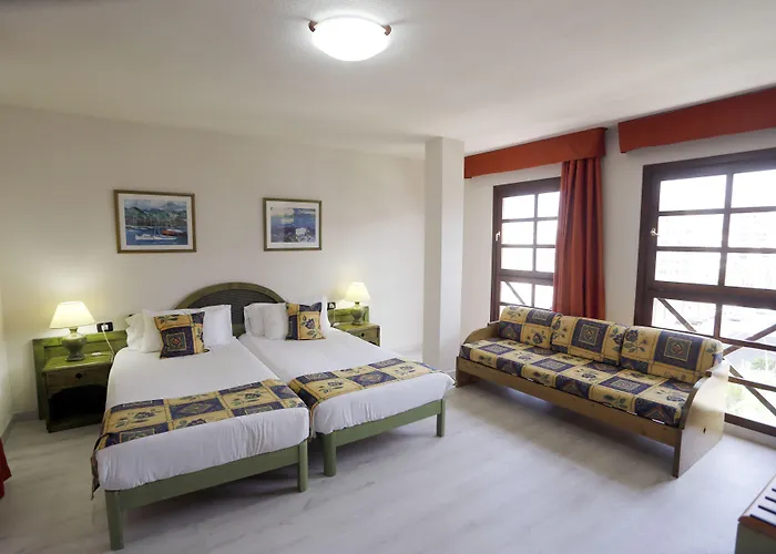 Hotel-apartamentos Andorra 3* פלאייה דה לאס אמריקס