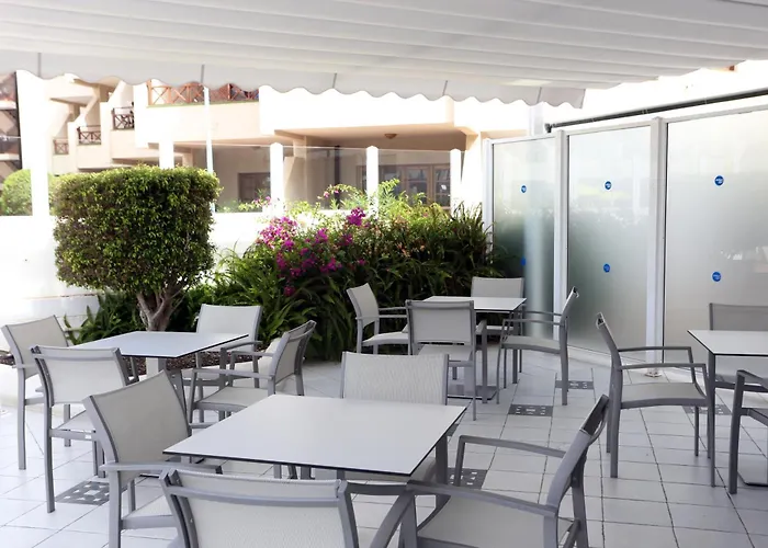 아파트호텔 Hotel-apartamentos Andorra 3*